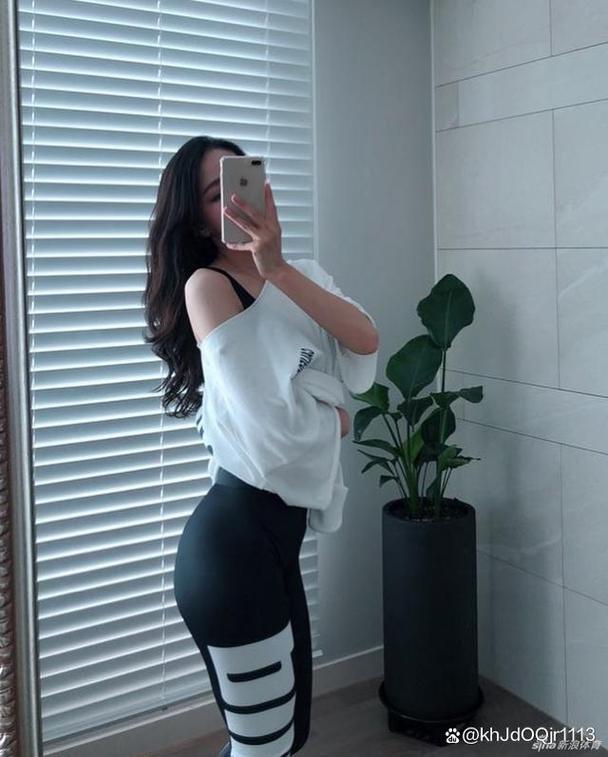 招聘纯出女孩3000起-深圳大圈女孩招聘--全国招聘女孩月入10万(佳丽模特名媛