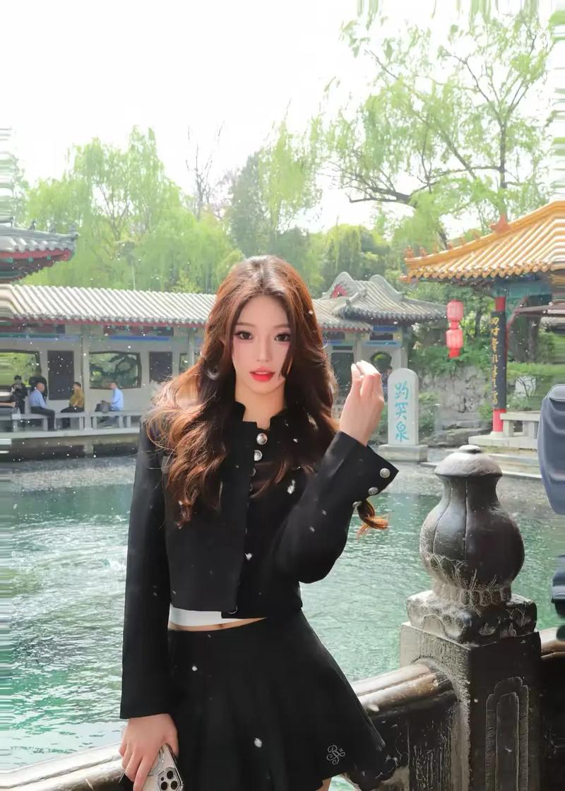 招聘纯出伴游女孩-杭州纯出女孩招聘-成都私人招聘[网红主播+大蜜+名媛]17-28岁颜值好身材好优先!(图2)