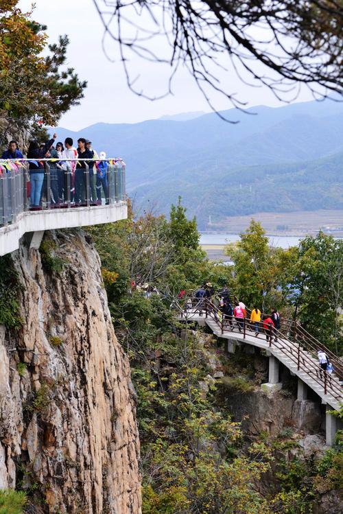 虎谷峡风景区(图1)
