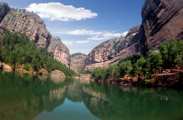 永康芳岩风景区(图1)