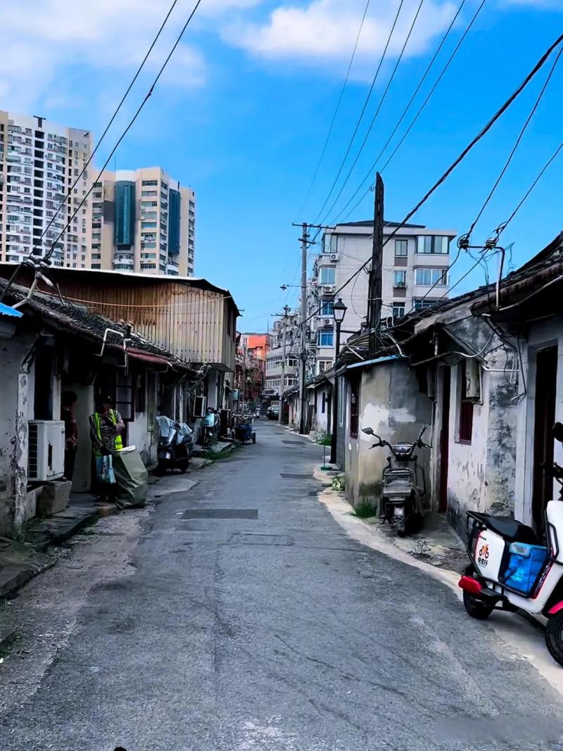 搜索旧街：Jiuxiang Dengzhou Road(图1)