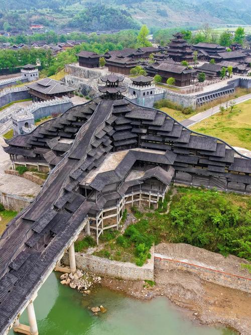 湖南湘西十大旅游景点(图1)