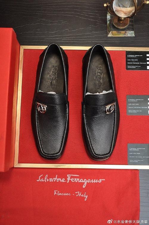 高仿奢侈品男鞋品牌大全：Gucci、Louboutin等知名品牌解析与选购指南(图1)