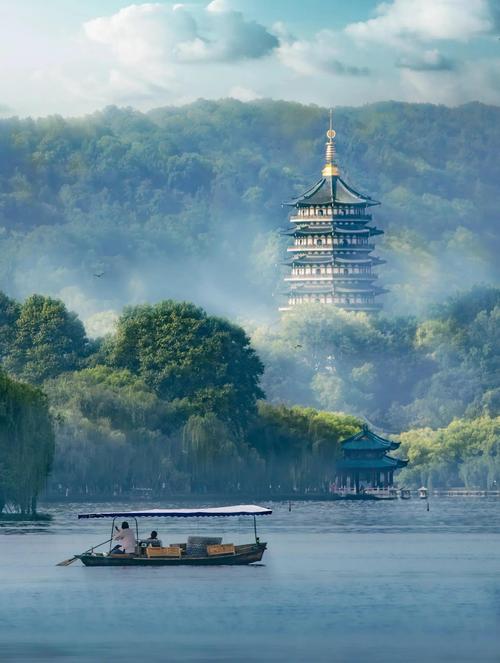 中国50个著名的旅游景点！他们几乎没有去过30岁！你去过哪些？(图1)
