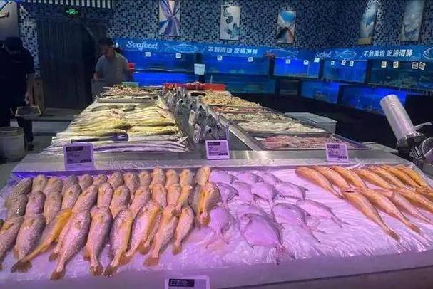 乐园路海鲜一条街：平价美味，24小时营业，必吃人气海鲜店推荐(图1)