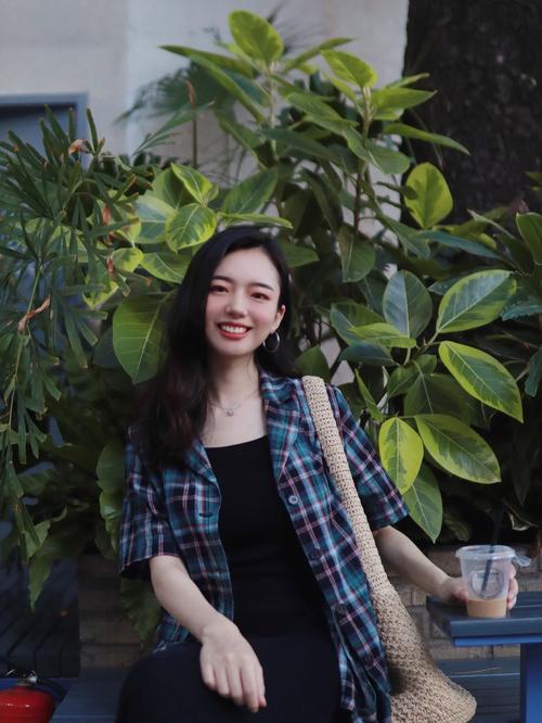 大圈女孩招聘---你知道什么叫做ol通勤吗？大神教你打造职场俏佳人(图1)