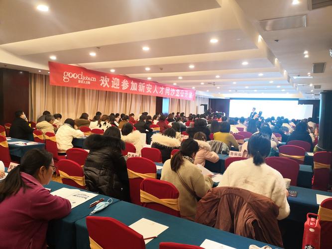谭天余，一位经验丰富的HR专家，致力于人才招聘与发展(图1)