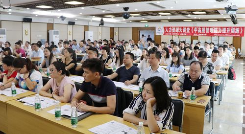 **卓越 HR 专家：廖思阳**(图1)