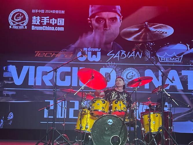 世界**的音乐大师Kitaro于5月开始了他的**次中国巡演(图1)
