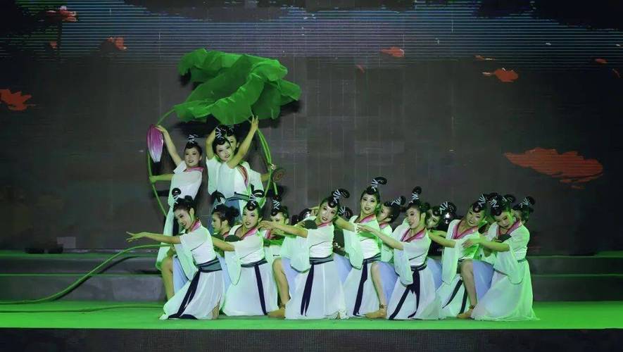 统一的新时代！河北省的第五种文学和艺术表演将是高潮(图1)