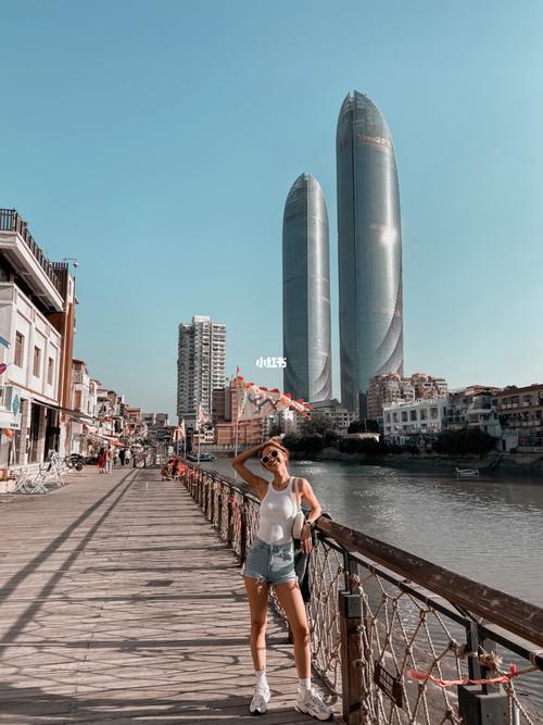 南京外圈伴游女孩招聘 --谁给我1份厦门旅游攻略我想去看看(图1)