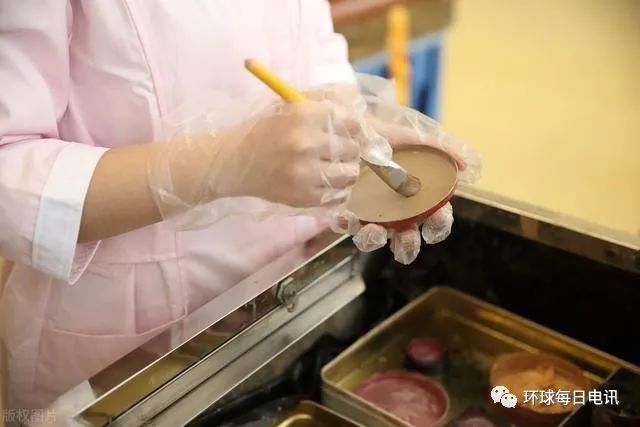 我，在深圳的殡仪馆工作10年，透露薪资，工作压力大却不想辞职(图2)