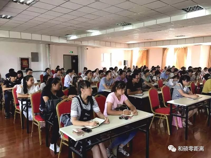 和硕县举办返乡学生面试辅导培训(图4)