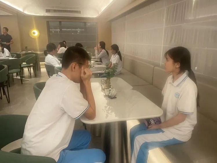 在杭州的海南中学白沙学校高一学生作为职场新人，他们居然……(图15)