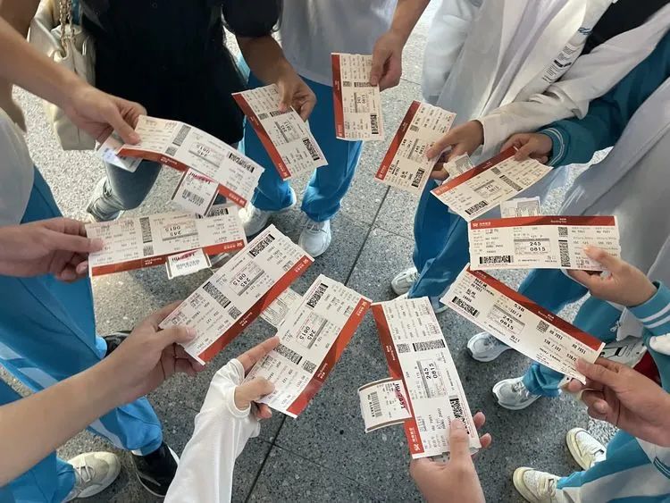 在杭州的海南中学白沙学校高一学生作为职场新人，他们居然……(图2)