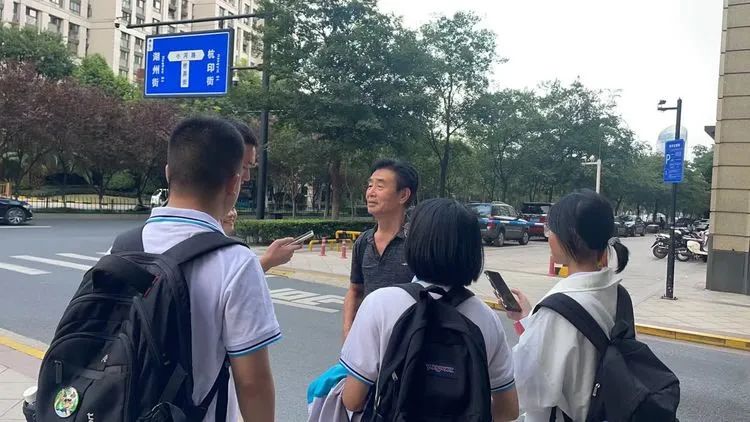 在杭州的海南中学白沙学校高一学生作为职场新人，他们居然……(图5)