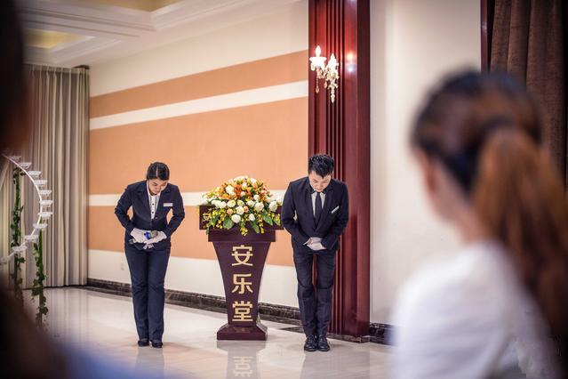90后葬礼策划师李佳林：给逝者体面，让生者宽慰(图3)