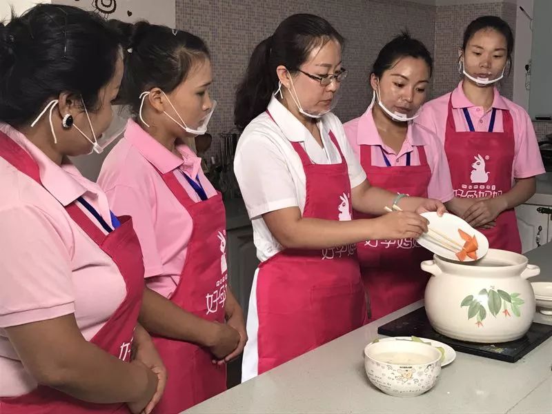就26天请个月嫂要近二万？别开玩笑了！但金牌月嫂，就值这个钱！(图7)