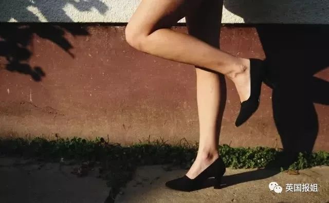 职场女性必须穿高跟鞋？9102年了！这是什么奇葩规定！(图6)