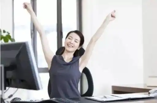 工作压力山大怎么办？学会这几招给自己减减压吧！(图2)