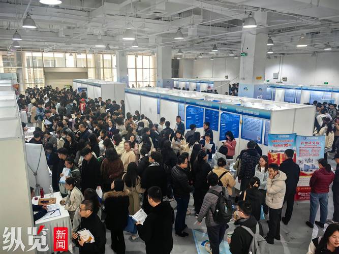 河北盐山：“就业直通车”开进高校引人才 助企发展增活力(图1)