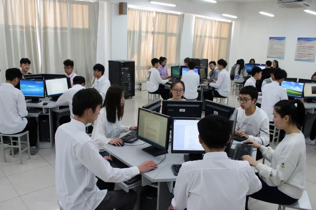 燕京理工学院本科特色专业——计算机科学与技术专业(图13)