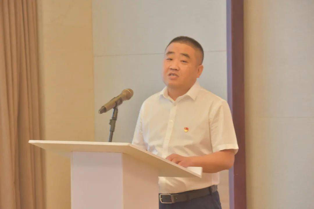 中建三局西北公司召开年中党群工作推进会(图5)