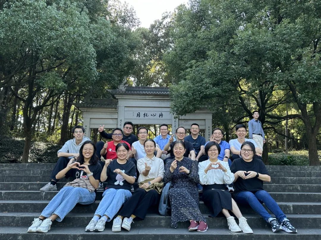 教研丨学军物理组：格物穷理，精准教研，助力杭州市物理新教师成长！(图2)