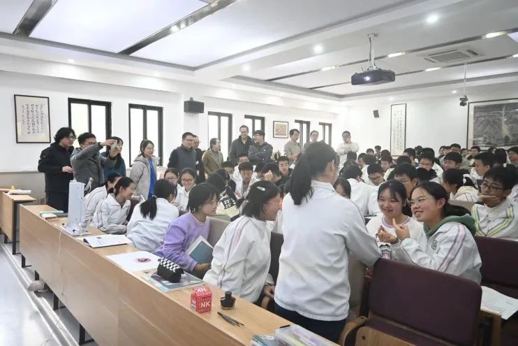 教研丨学军物理组：格物穷理，精准教研，助力杭州市物理新教师成长！(图8)
