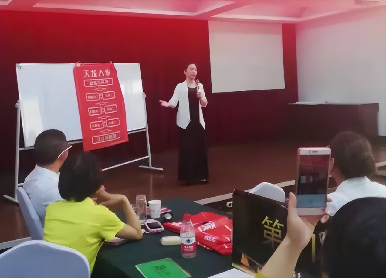 慧眼识才——面试官甄选实战课(图2)