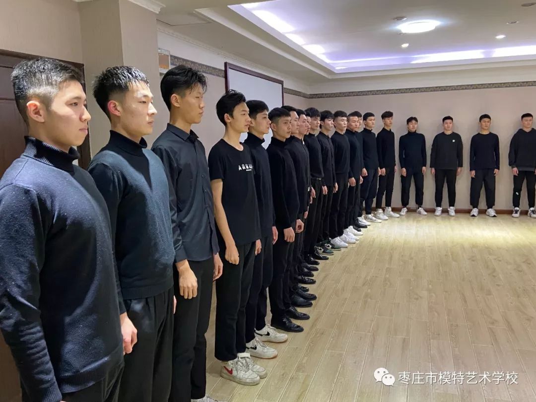 欢迎上海英模文化模特经纪公司来我校挖掘新星(图3)