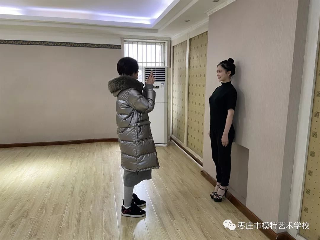 欢迎上海英模文化模特经纪公司来我校挖掘新星(图7)