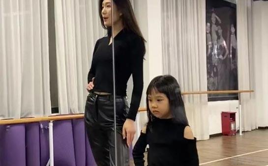 新丝路模特培训学校怎么样 靠谱吗(图2)