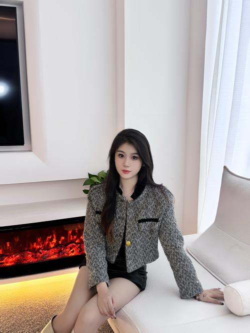 高端大圈招聘温州纯出女孩招聘重庆伴游招聘日结5000/8000起-17-28岁颜值好身材好优先!(图1)