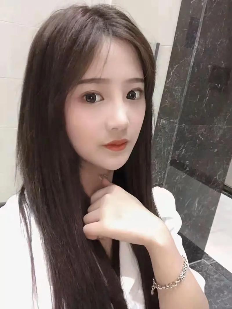 大圈招聘纯出女孩西安酒店高薪招聘女孩月入10万天津招聘[模特佳丽][月入30万起]买房买车轻松实现(图1)