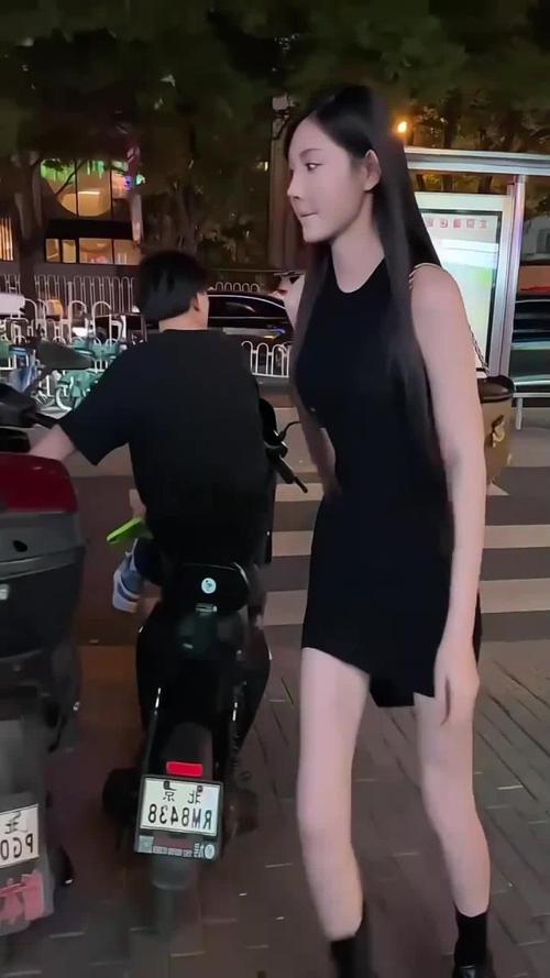 全国大圈女孩招聘-温州纯出女孩招聘-大连名媛女孩招聘-18岁以上身高160cm以上优先(图1)